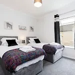 The Normanby! בית נופש